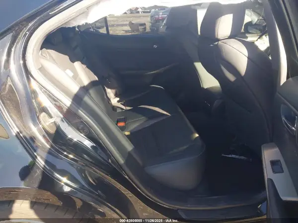 JTHBA1D2XG5006388 2016 LEXUS IS - Image 8