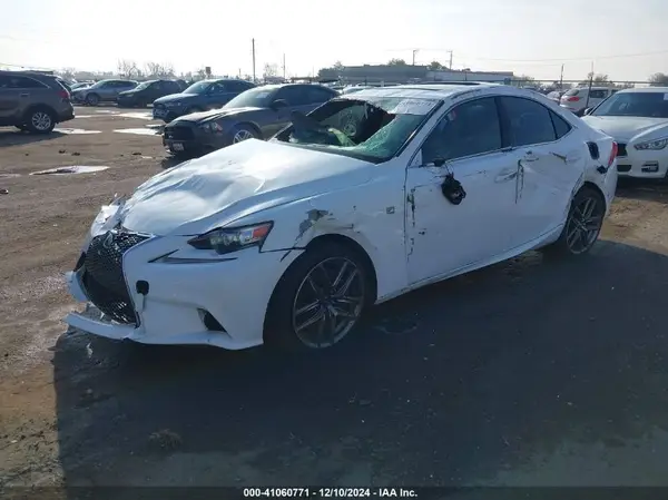 JTHBA1D2XG5007007 2016 LEXUS IS - Image 2