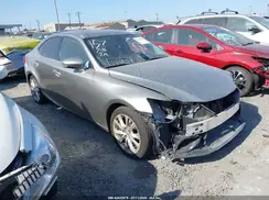 JTHBA1D2XG5007623 2016 LEXUS IS