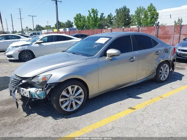 JTHBA1D2XG5009291 2016 LEXUS IS - Image 2