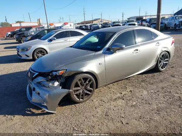JTHBA1D2XG5012062 2016 LEXUS IS - Image 2