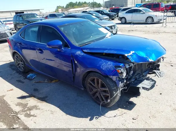 JTHBA1D2XG5013261 2016 LEXUS IS - Image 1