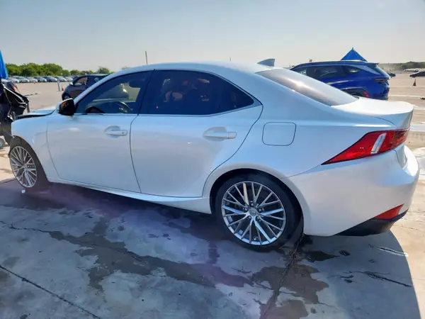JTHBA1D2XG5013289 2016 LEXUS IS - Image 2