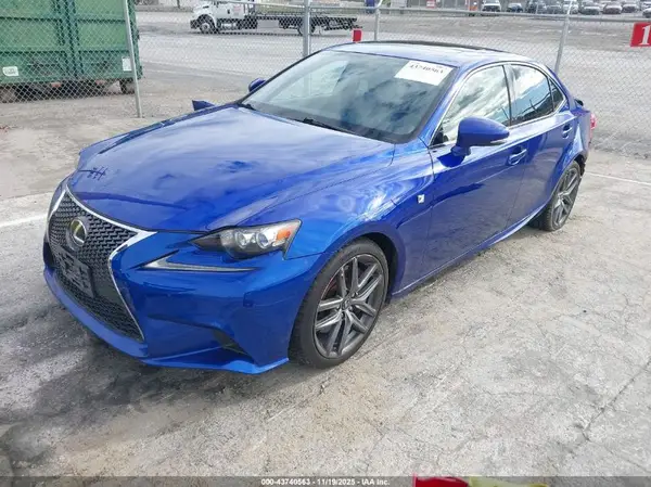 JTHBA1D2XG5013857 2016 LEXUS IS - Image 2