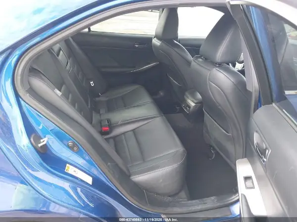 JTHBA1D2XG5013857 2016 LEXUS IS - Image 8