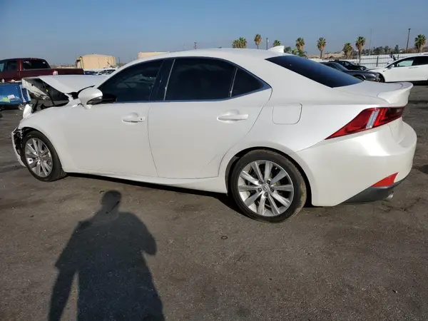 JTHBA1D2XG5016497 2016 LEXUS IS - Image 2