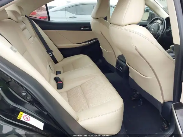 JTHBA1D2XG5017391 2016 LEXUS IS - Image 8