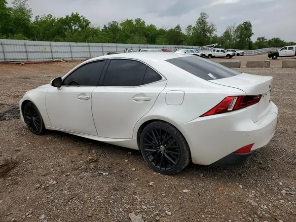 JTHBA1D2XG5020050 2016 LEXUS IS - Image 2