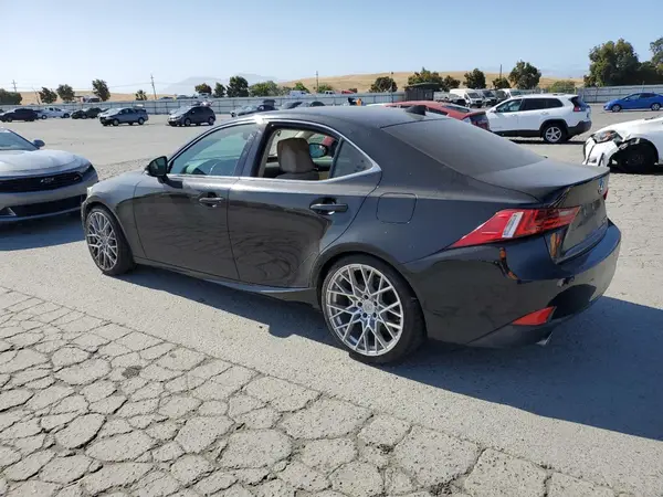 JTHBA1D2XG5020811 2016 LEXUS IS - Image 2
