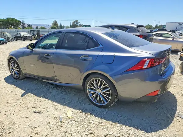 JTHBA1D2XG5021747 2016 LEXUS IS - Image 2