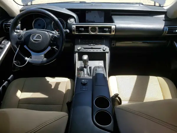 JTHBA1D2XG5021747 2016 LEXUS IS - Image 8