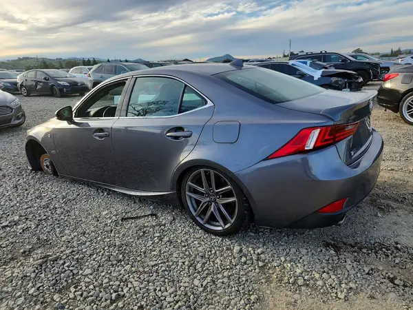 JTHBA1D2XG5022557 2016 LEXUS IS - Image 2