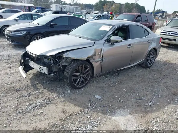 JTHBA1D2XG5024194 2016 LEXUS IS - Image 2