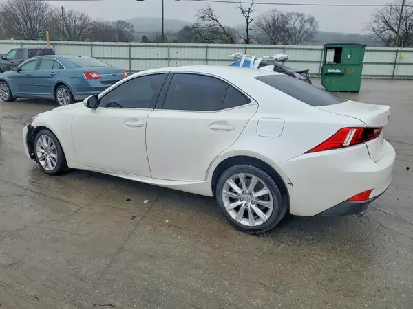 JTHBA1D2XG5027628 2016 LEXUS IS - Image 2