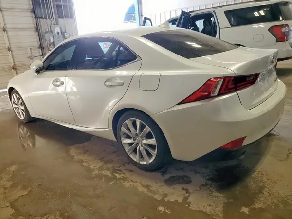 JTHBA1D2XG5029721 2016 LEXUS IS - Image 2