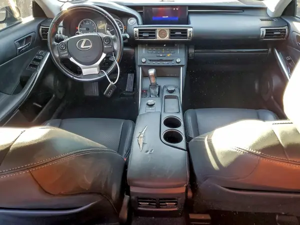 JTHBA1D2XG5029833 2016 LEXUS IS - Image 8