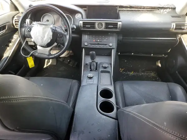 JTHBA1D2XG5031002 2016 LEXUS IS - Image 8