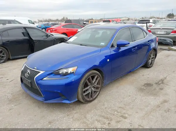 JTHBA1D2XG5031453 2016 LEXUS IS - Image 2