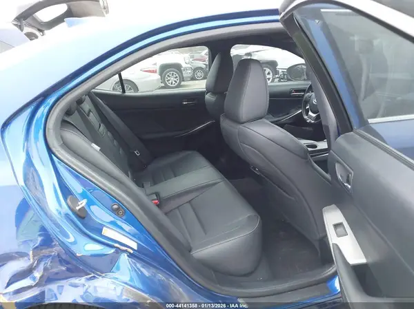JTHBA1D2XG5031453 2016 LEXUS IS - Image 8