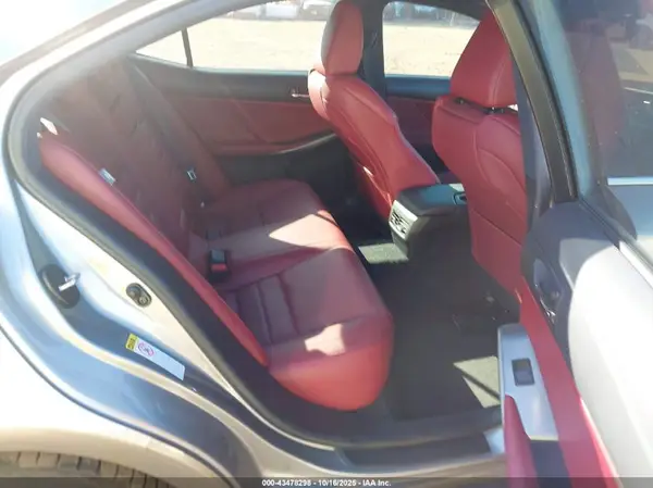 JTHBA1D2XG5032635 2016 LEXUS IS - Image 8