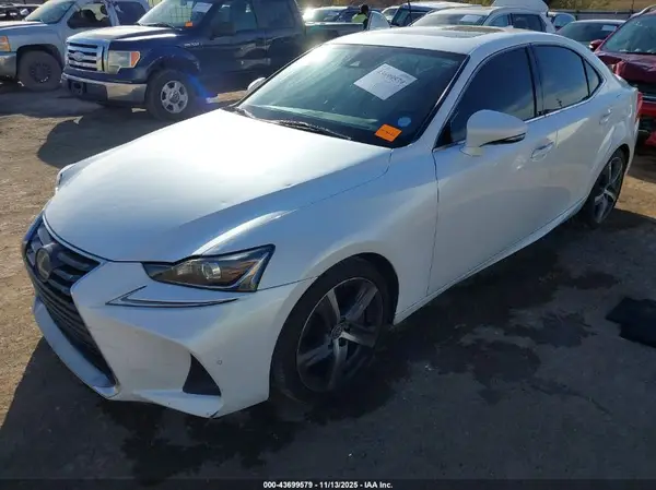 JTHBA1D2XH5040834 2017 LEXUS IS - Image 2