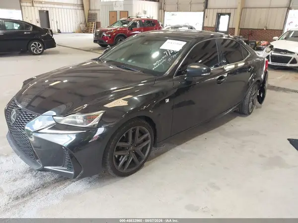 JTHBA1D2XH5051316 2017 LEXUS IS - Image 2
