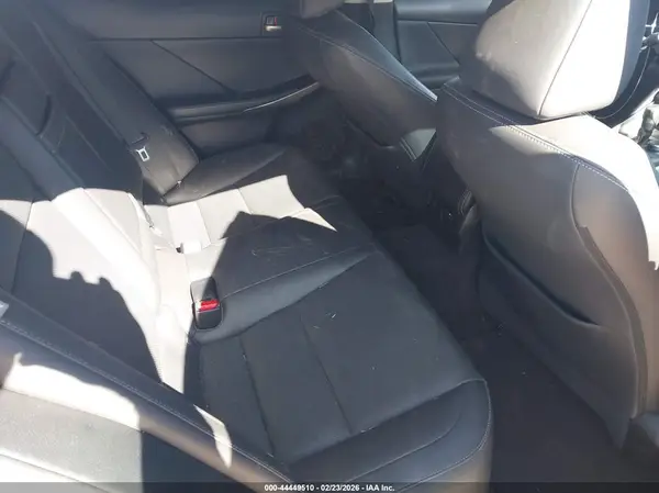 JTHBA1D2XH5057343 2017 LEXUS IS - Image 8