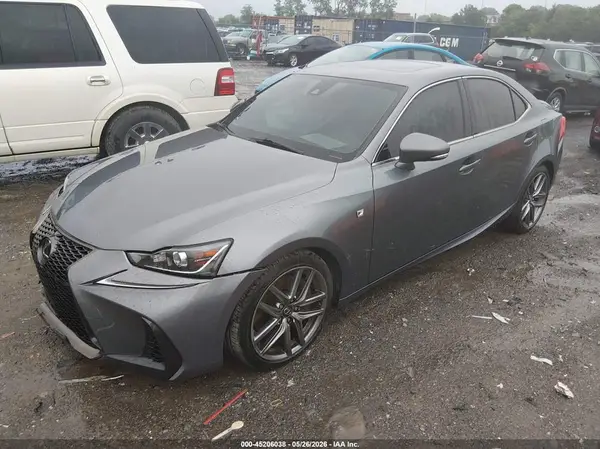 JTHBA1D2XH5060016 2017 LEXUS IS - Image 2