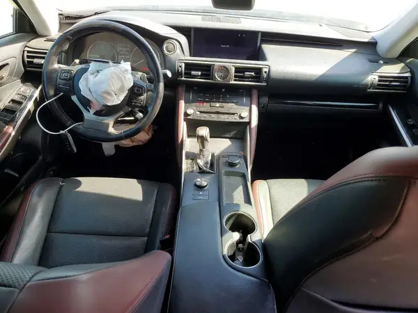 JTHBA1D2XJ5062824 2018 LEXUS IS - Image 8