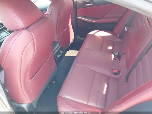 JTHBA1D2XJ5070390 2018 LEXUS IS - Image 8