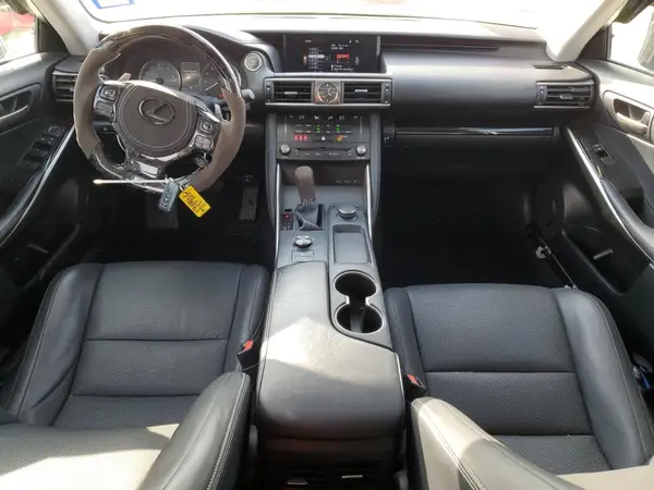 JTHBA1D2XJ5072303 2018 LEXUS IS - Image 8