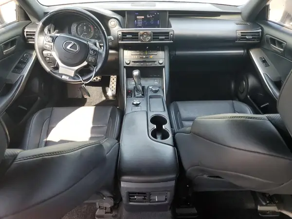 JTHBA1D2XJ5075055 2018 LEXUS IS - Image 8