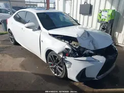 JTHBA1D2XJ5075699 2018 LEXUS IS