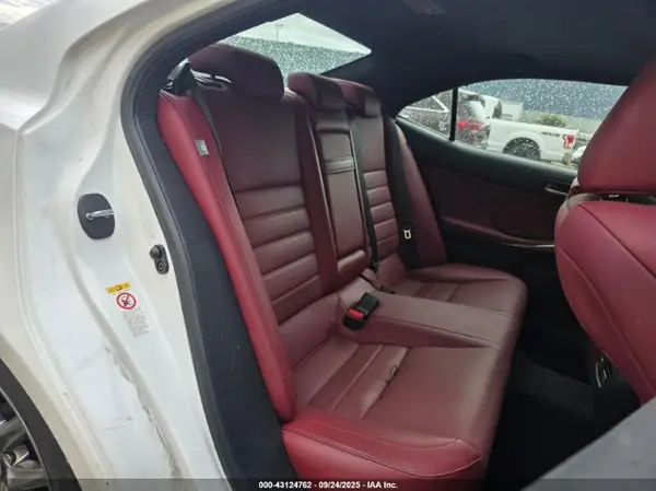 JTHBA1D2XJ5081762 2018 LEXUS IS - Image 8