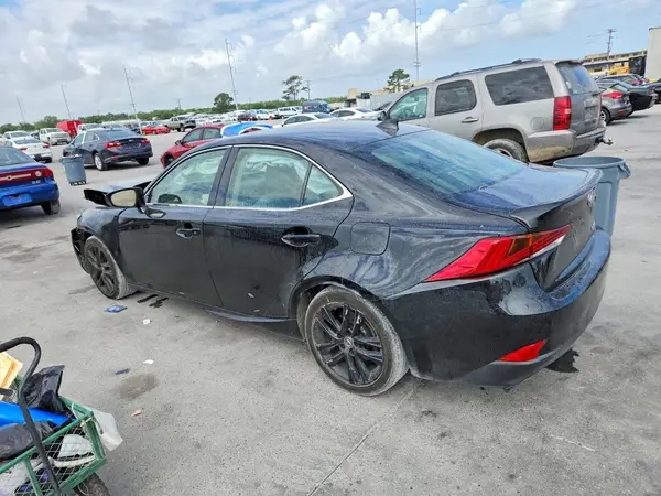 JTHBA1D2XJ5081874 2018 LEXUS IS - Image 2