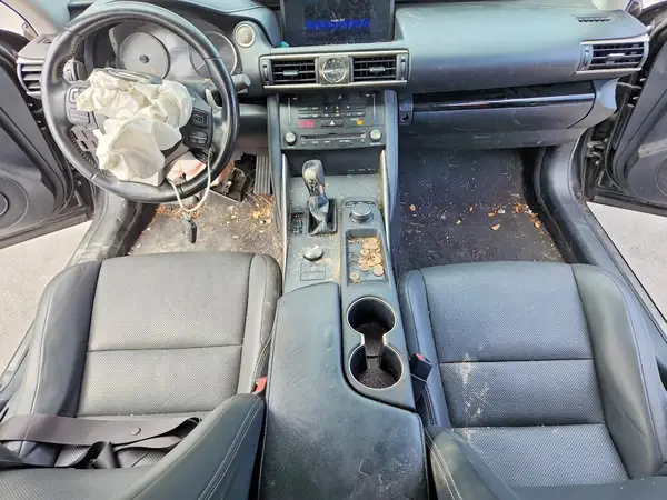 JTHBA1D2XJ5081874 2018 LEXUS IS - Image 8