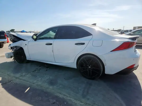 JTHBA1D2XK5086509 2019 LEXUS IS - Image 2