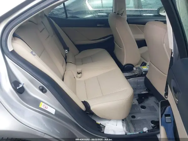 JTHBA1D2XK5087949 2019 LEXUS IS - Image 8