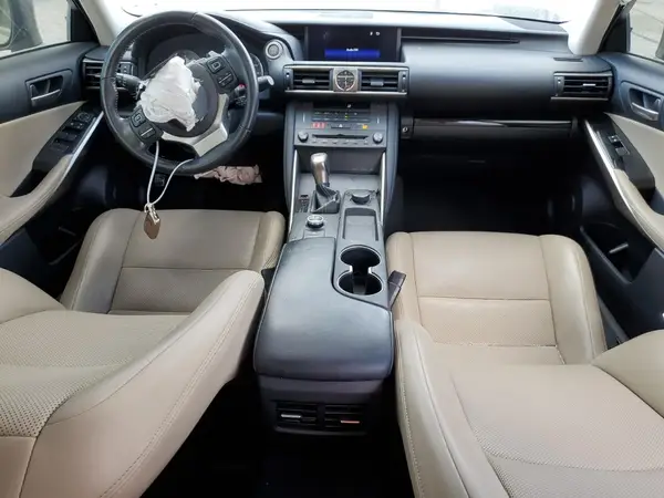JTHBA1D2XK5092097 2019 LEXUS IS - Image 8