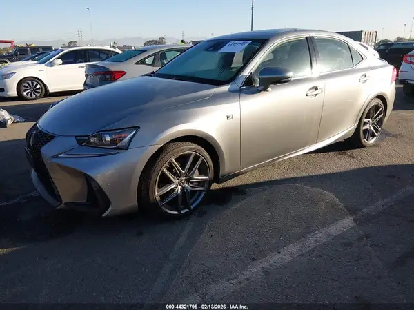JTHBA1D2XK5093881 2019 LEXUS IS - Image 2