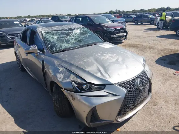 JTHBA1D2XK5095954 2019 LEXUS IS - Image 1