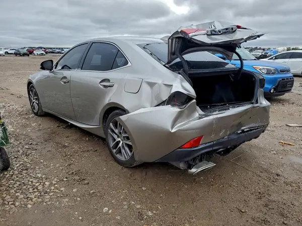 JTHBA1D2XK5096778 2019 LEXUS IS - Image 2
