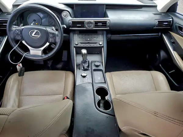 JTHBA1D2XK5096778 2019 LEXUS IS - Image 8