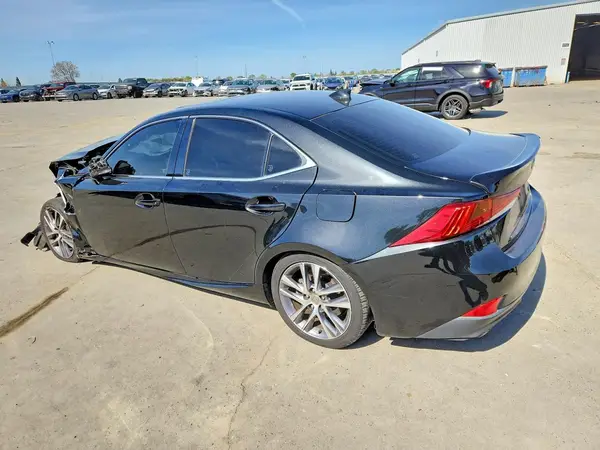 JTHBA1D2XK5099793 2019 LEXUS IS - Image 2