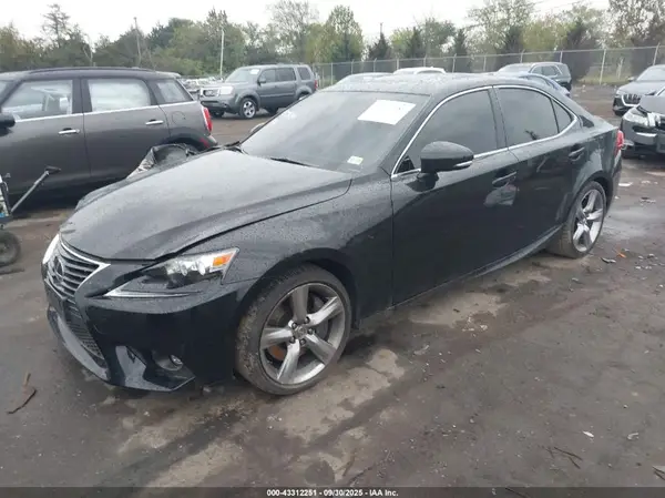 JTHBE1D20G5026251 2016 LEXUS IS - Image 2