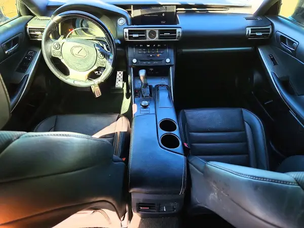 JTHBE1D20G5028467 2016 LEXUS IS - Image 8