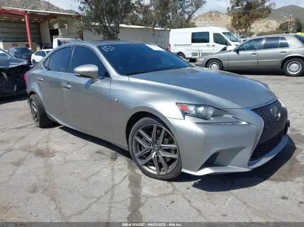 JTHBE1D21G5022824 2016 LEXUS IS - Image 1