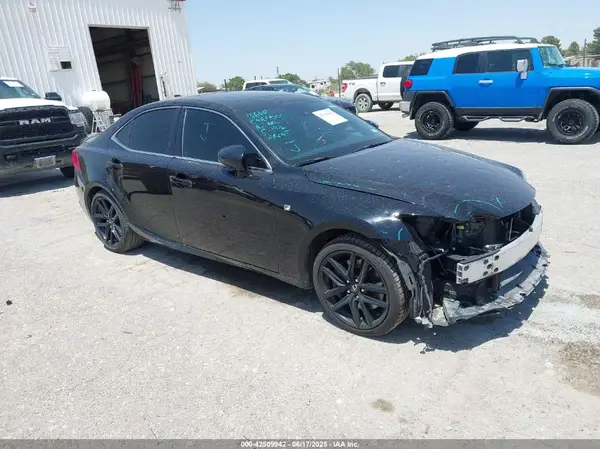JTHBE1D21H5029970 2017 LEXUS IS - Image 1
