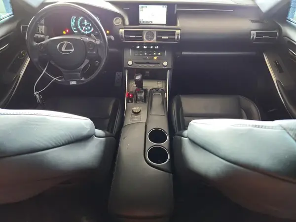JTHBE1D23G5027751 2016 LEXUS IS - Image 8