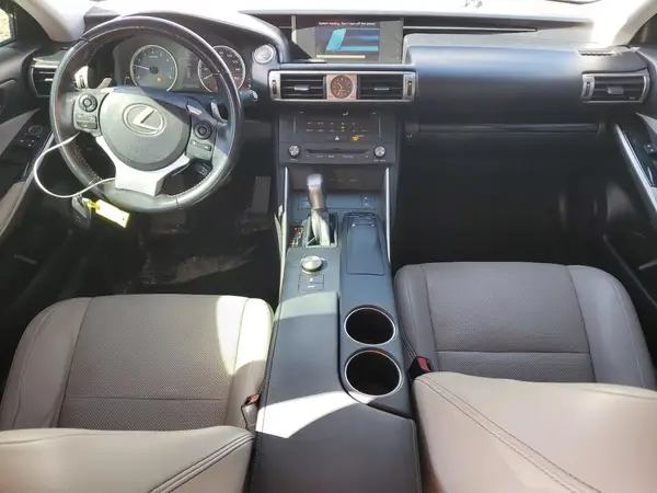 JTHBE1D24G5026575 2016 LEXUS IS - Image 8
